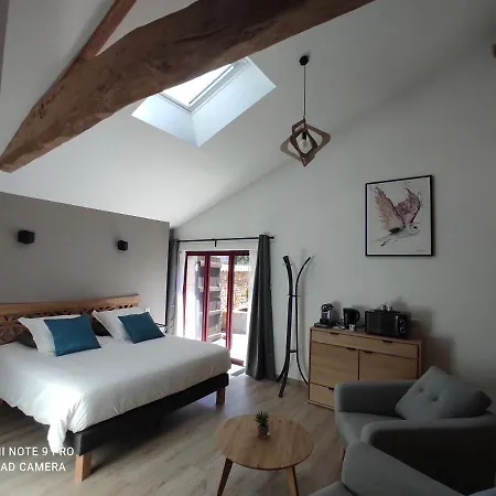 فندق مبيت وإفطار Domaine De L'orfraie Saint-Juire-Champgillon